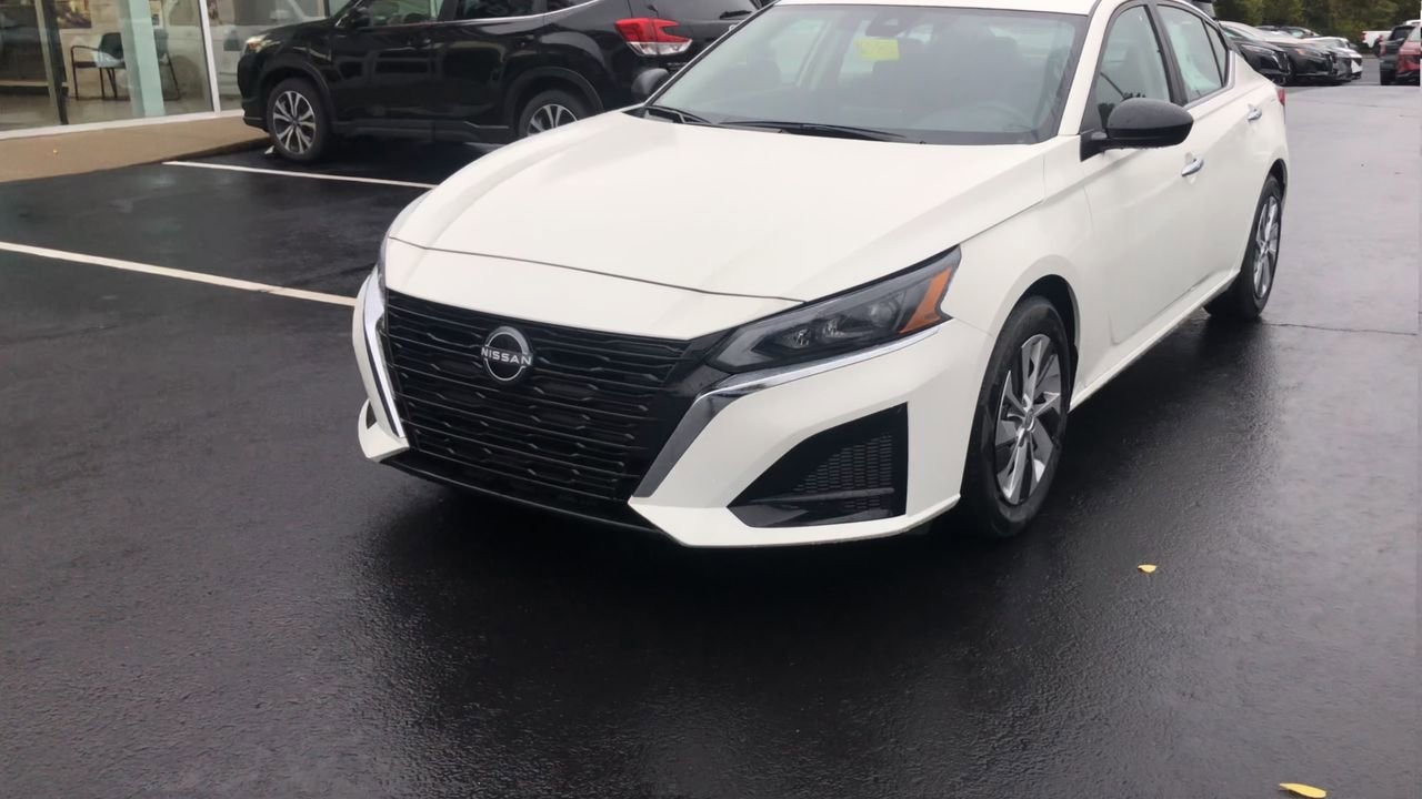 2025 Nissan Altima Photo in Danville, KY 40422
