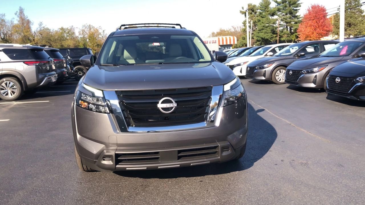 2025 Nissan Pathfinder Photo in Danville, KY 40422