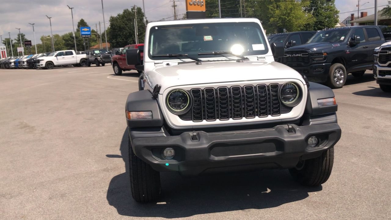 2025 Jeep Wrangler Photo in Danville, KY 40422-1146