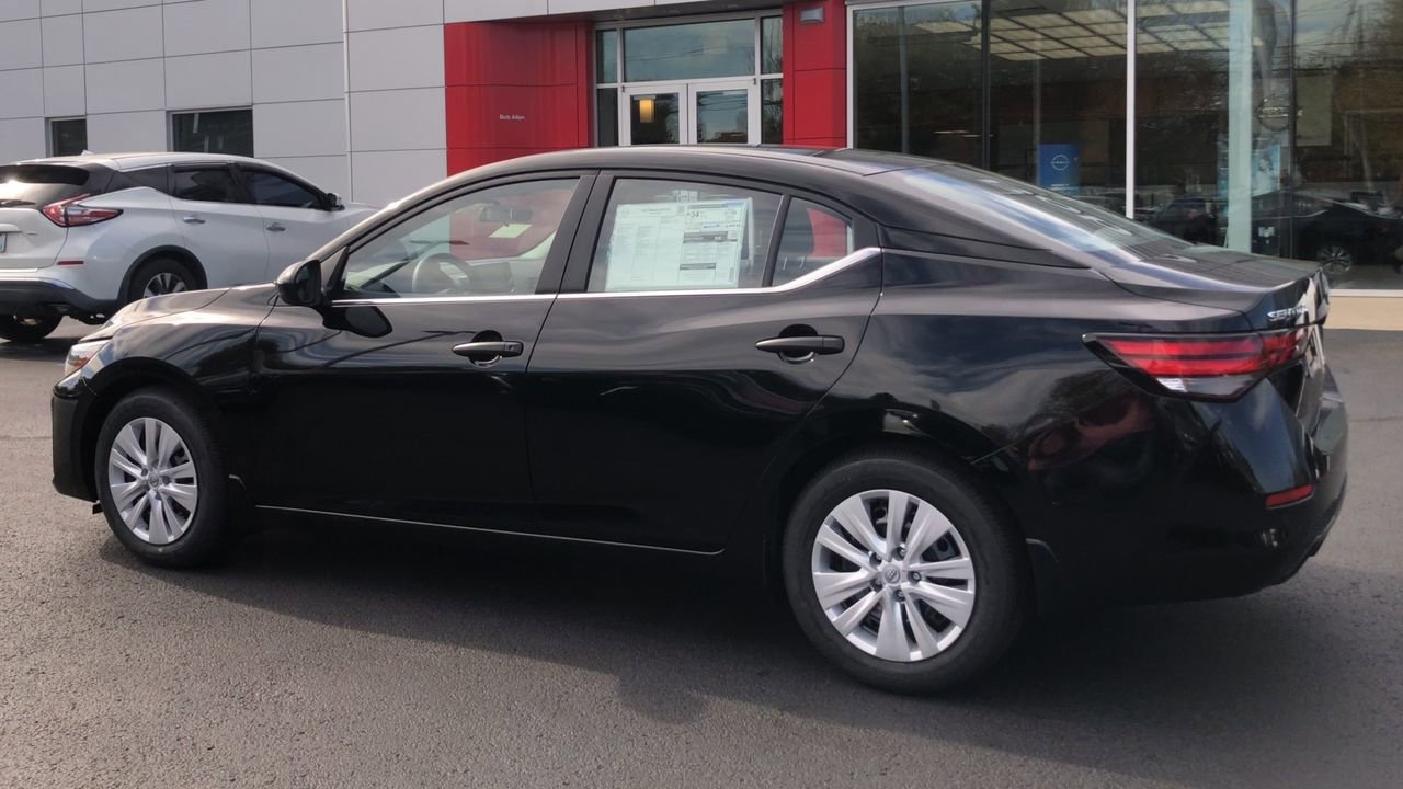 2025 Nissan Sentra Photo in Danville, KY 40422