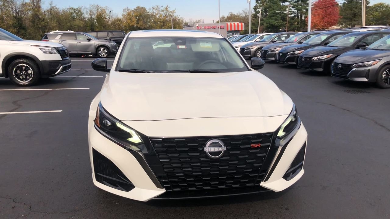 2025 Nissan Altima Photo in Danville, KY 40422