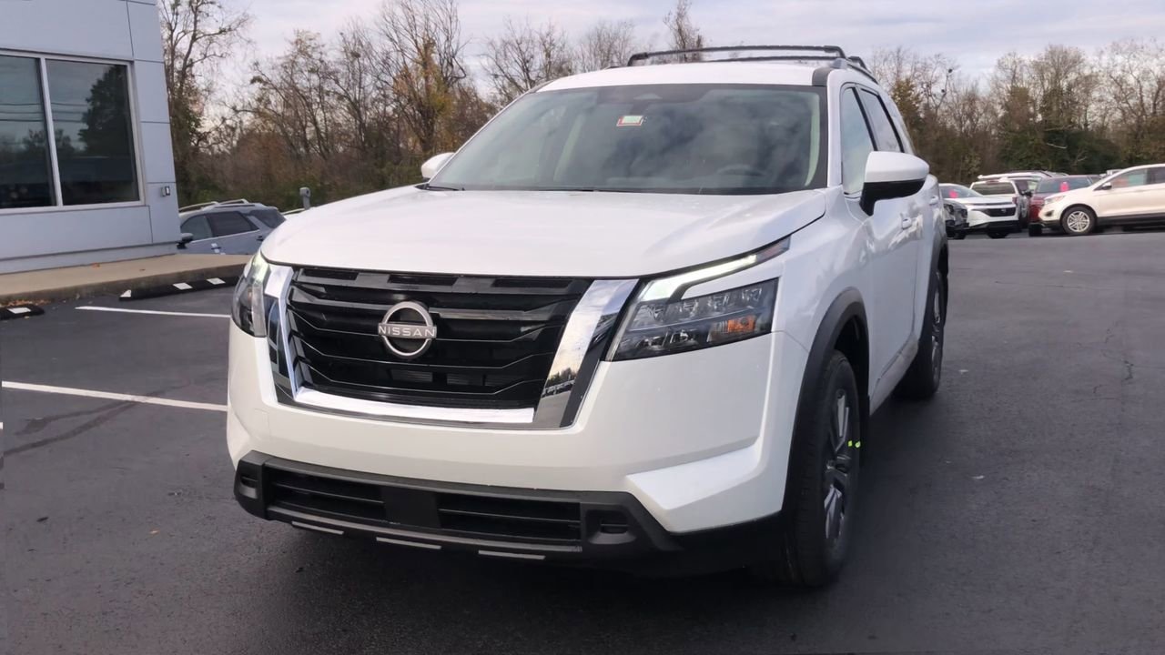 2025 Nissan Pathfinder Photo in Danville, KY 40422