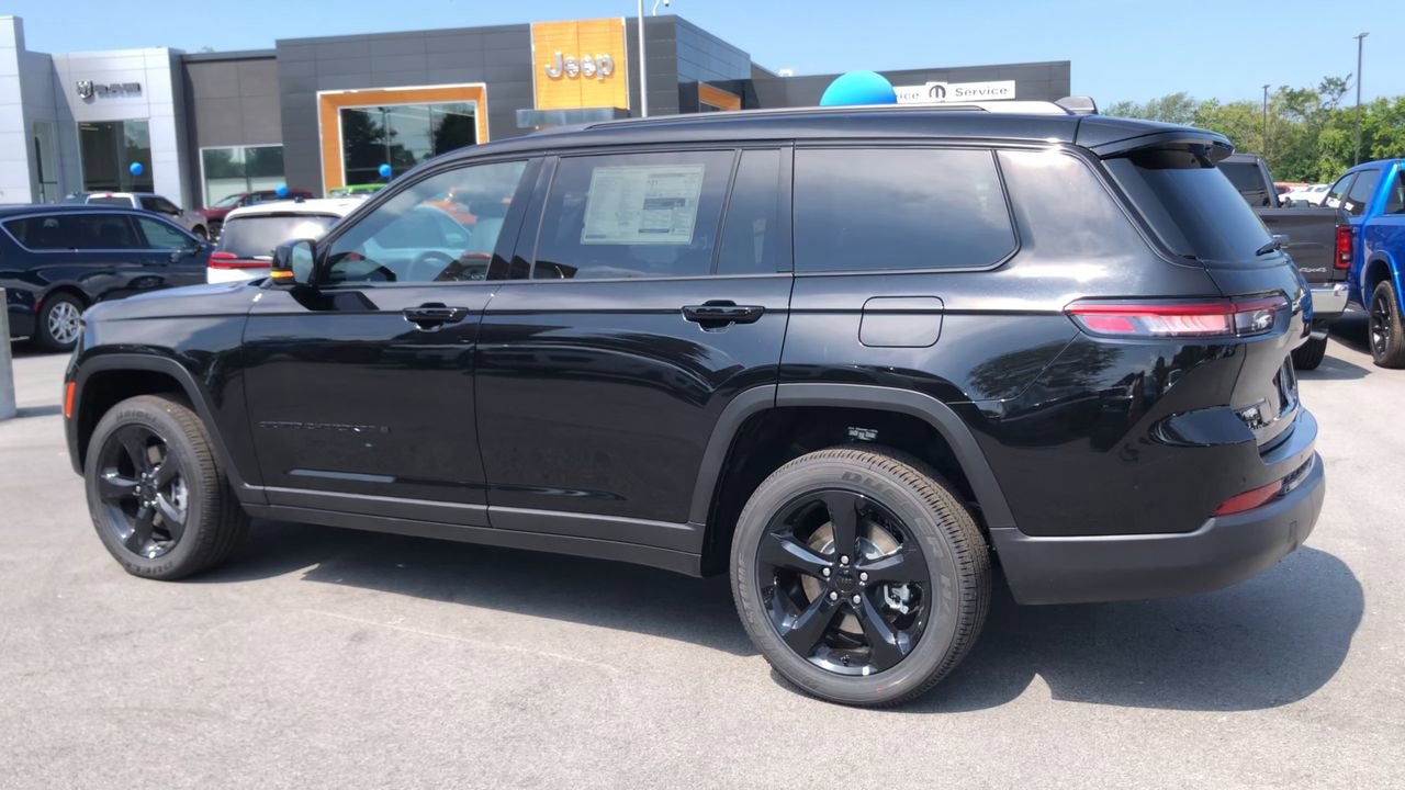 2025 Jeep Grand Cherokee L Photo in Danville, KY 40422-1146