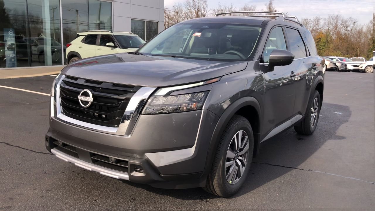 2025 Nissan Pathfinder Photo in Danville, KY 40422