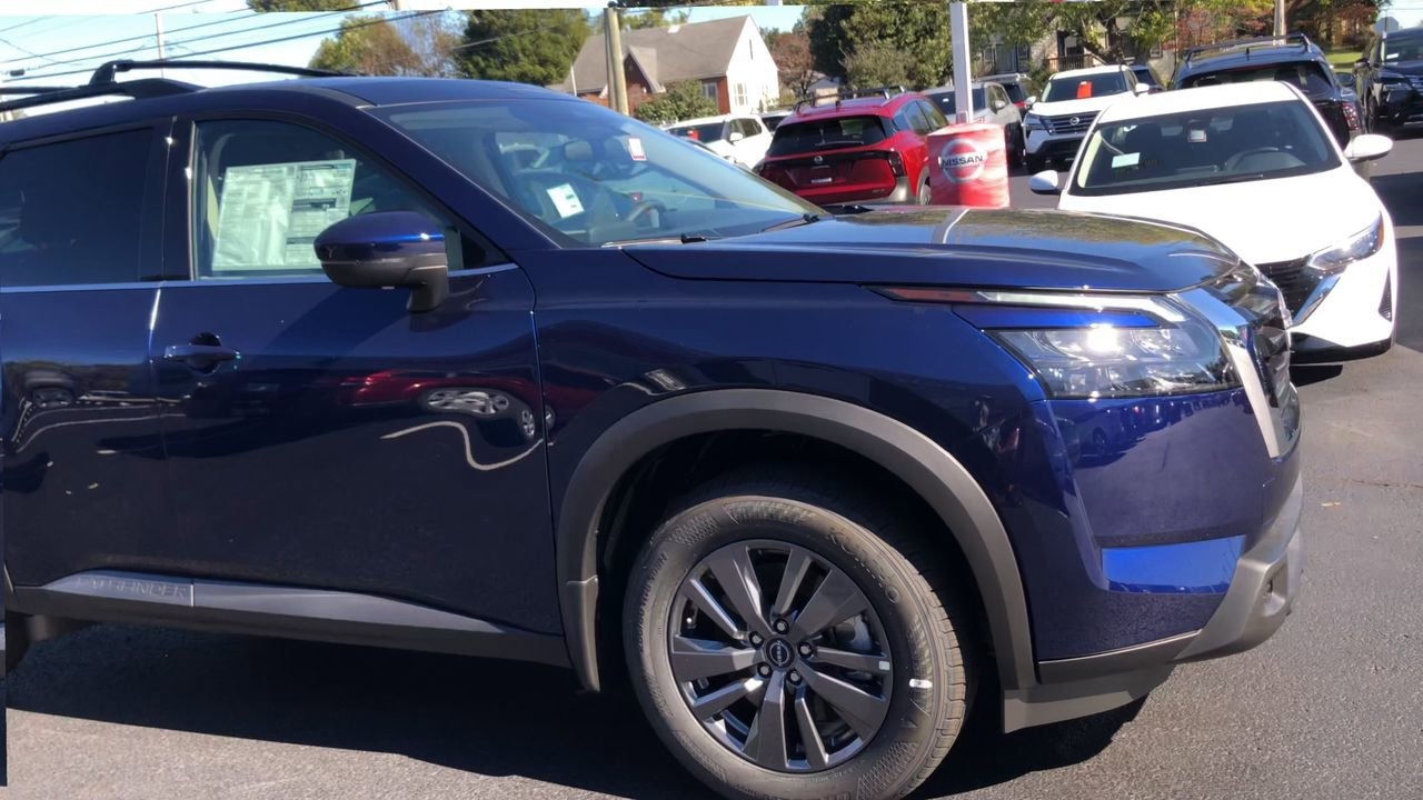 2025 Nissan Pathfinder Photo in Danville, KY 40422