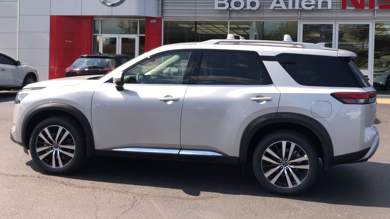 2025 Nissan Pathfinder Photo in Danville, KY 40422