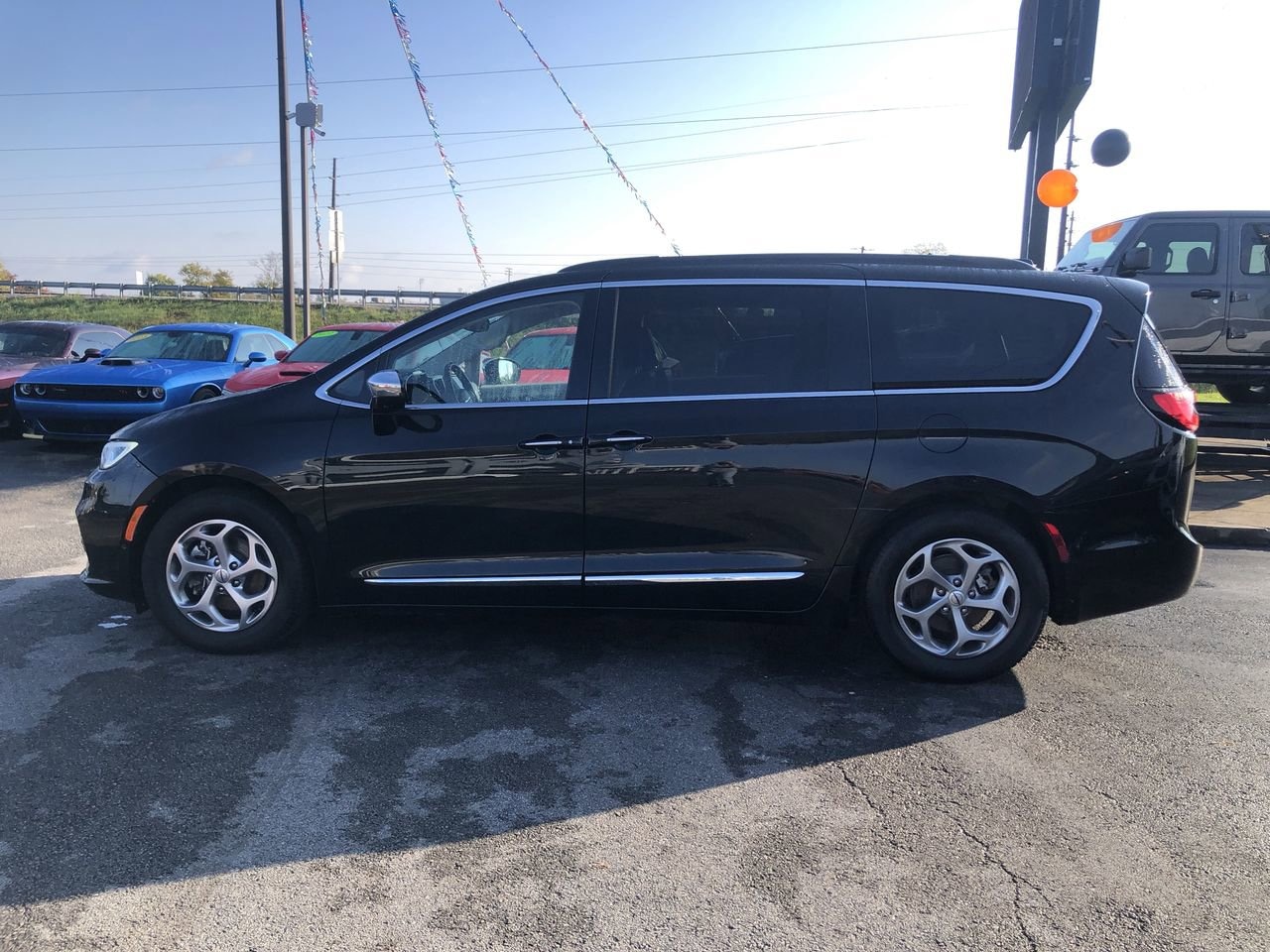 2022 Chrysler Pacifica Photo in Danville, KY 40422