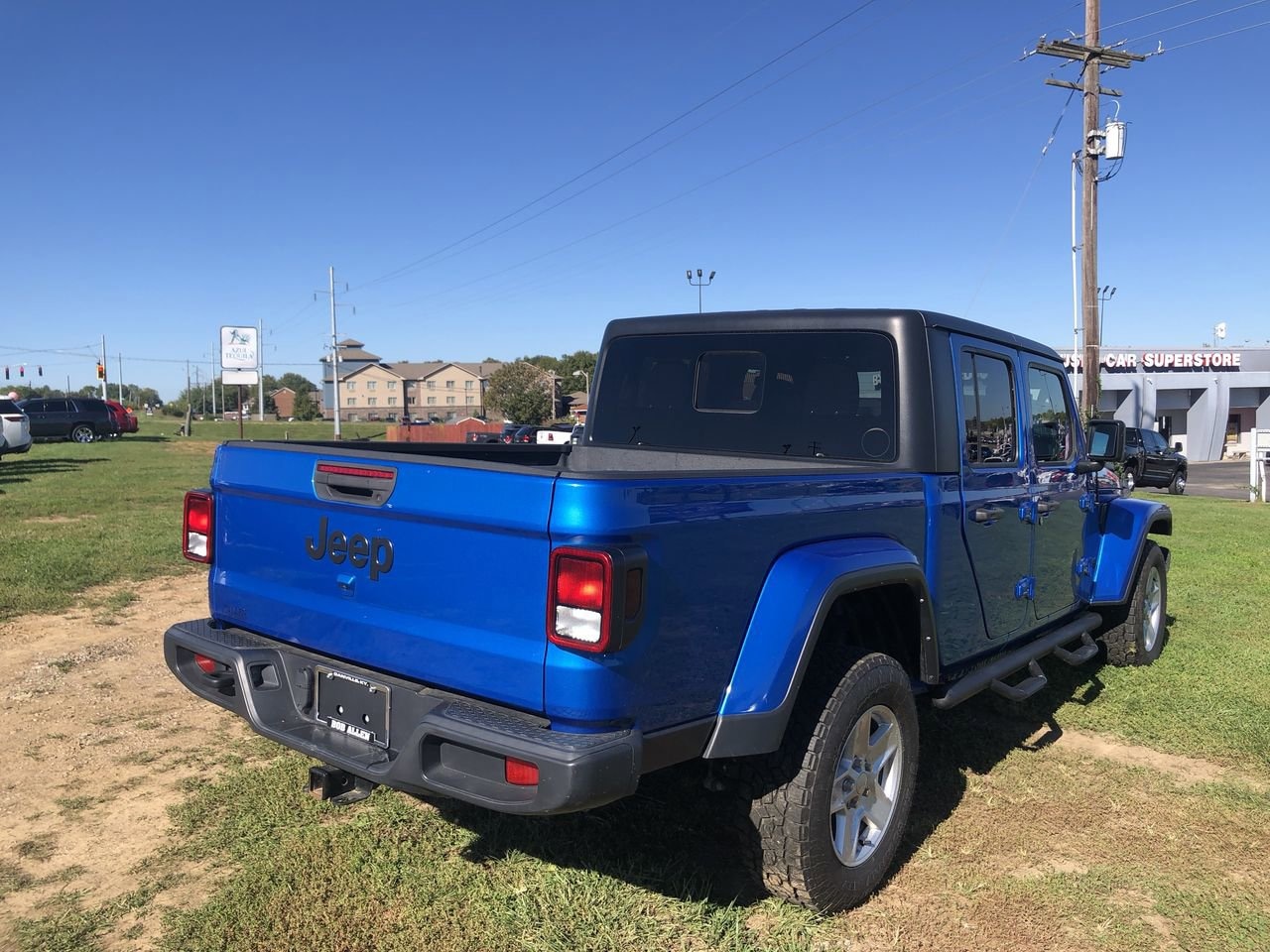 2022 Jeep Gladiator Photo in Danville, KY 40422