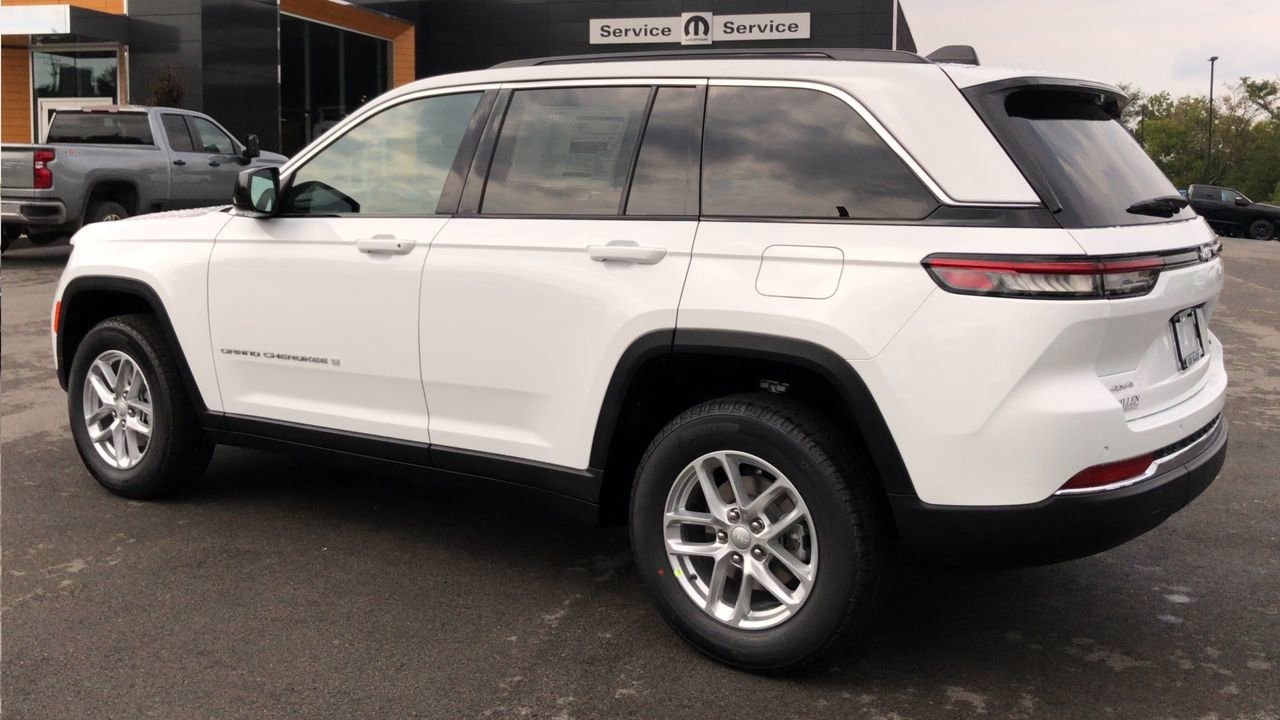 2025 Jeep Grand Cherokee Photo in Danville, KY 40422-1146