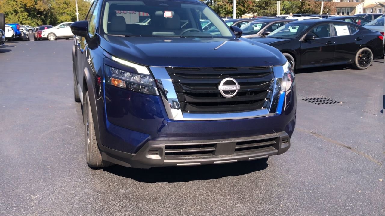 2025 Nissan Pathfinder Photo in Danville, KY 40422