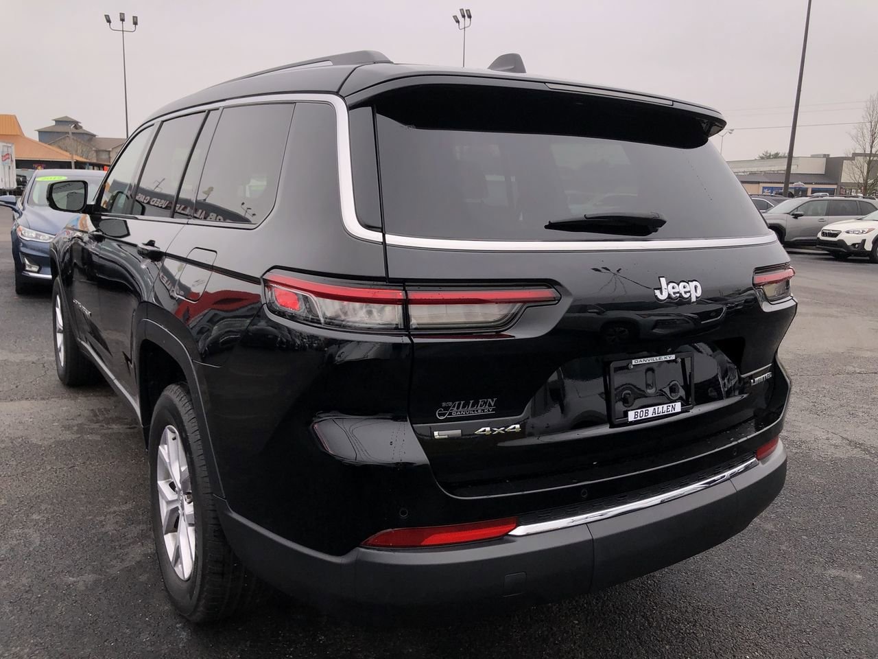 2022 Jeep Grand Cherokee L Photo in Danville, KY 40422