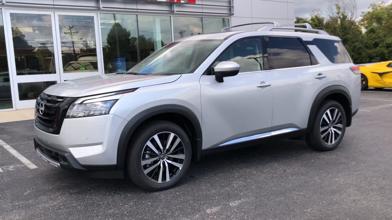 2025 Nissan Pathfinder Photo in Danville, KY 40422