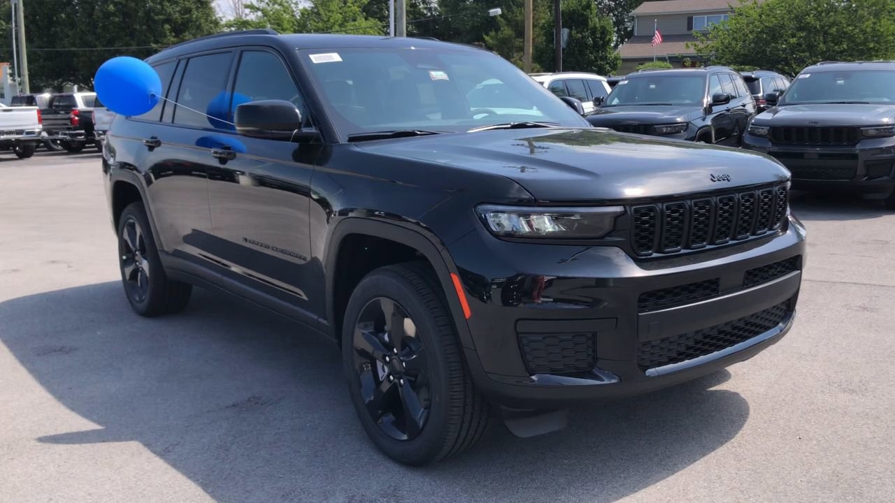 2025 Jeep Grand Cherokee L Photo in Danville, KY 40422-1146