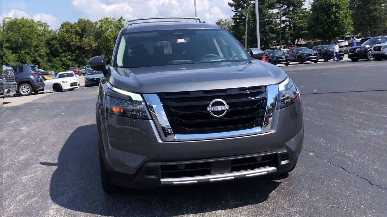 2025 Nissan Pathfinder Photo in Danville, KY 40422