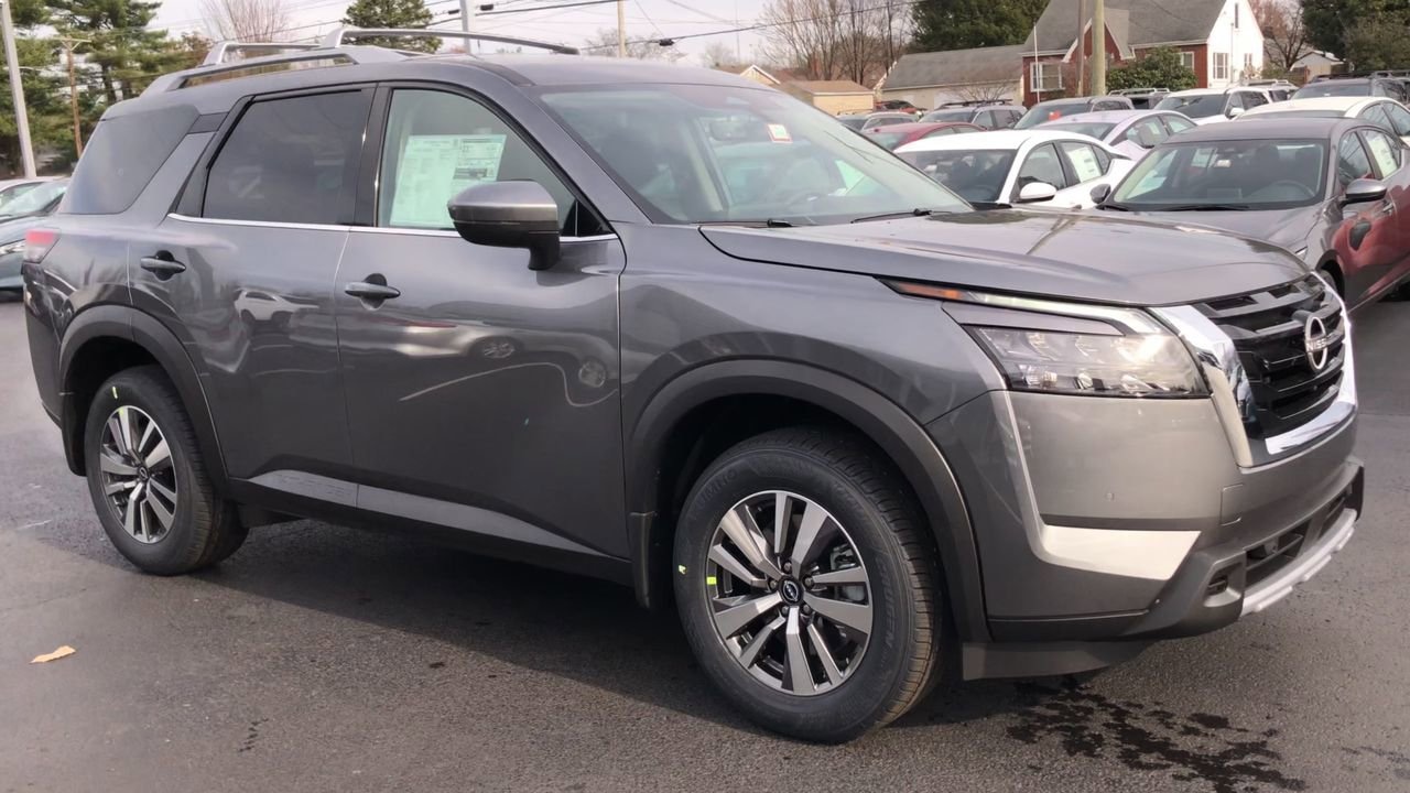 2025 Nissan Pathfinder Photo in Danville, KY 40422