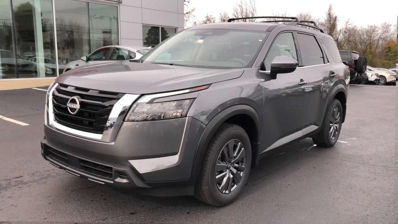 2025 Nissan Pathfinder Photo in Danville, KY 40422