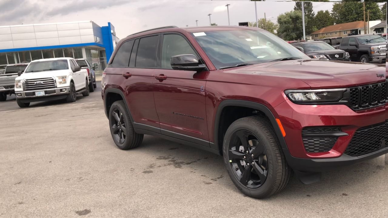 2025 Jeep Grand Cherokee Photo in Danville, KY 40422-1146