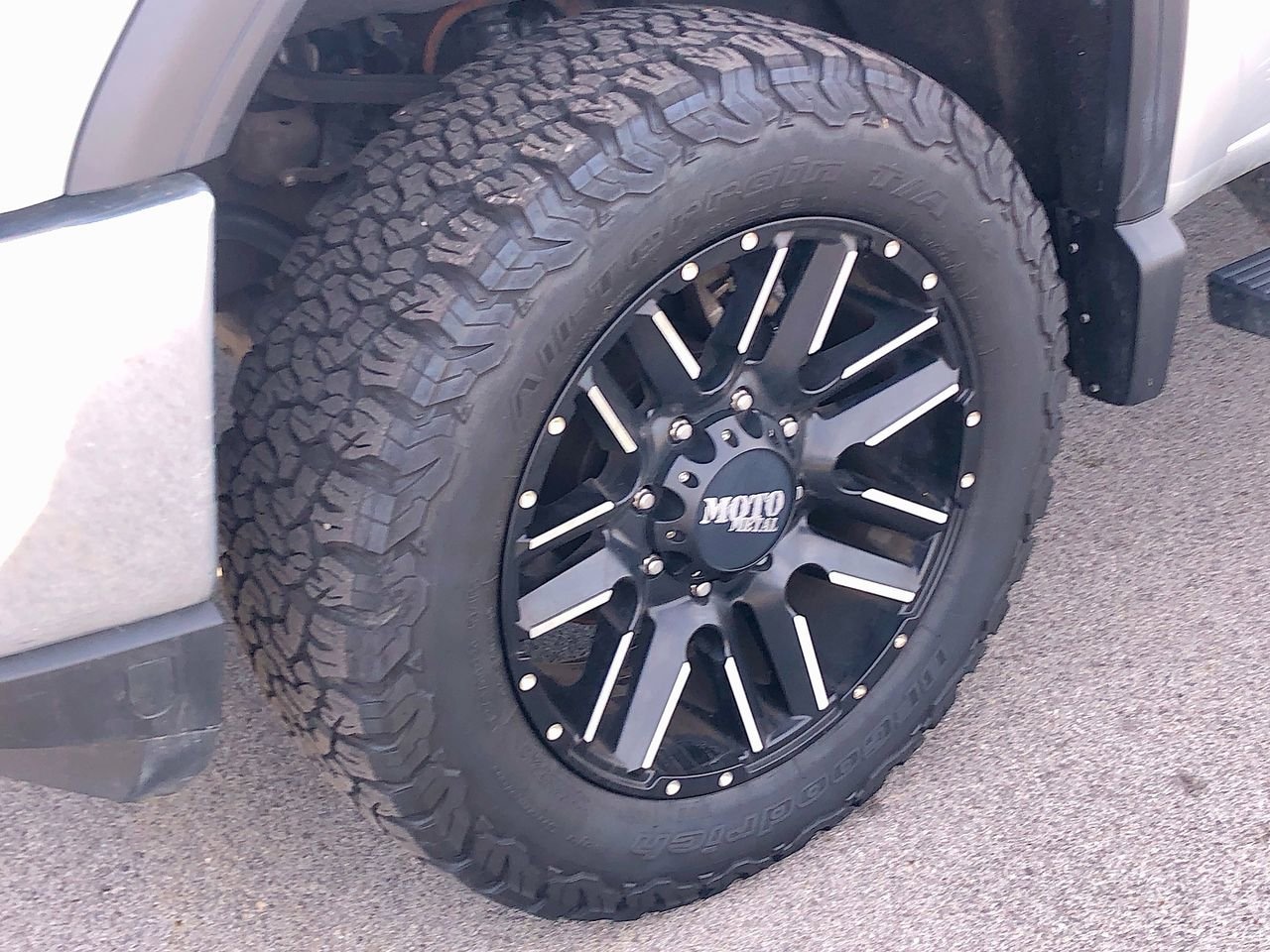 2021 GMC Sierra 2500HD Photo in Danville, KY 40422