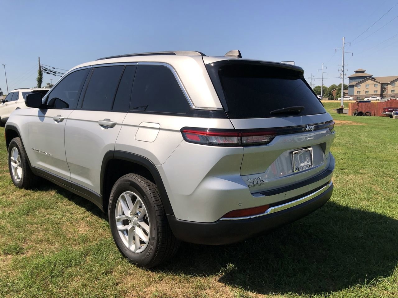 2024 Jeep Grand Cherokee Photo in Danville, KY 40422